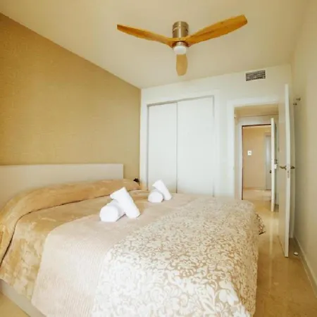 דירה Torre Levante - 7º By *